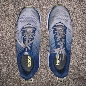 Hoka One One - Clifton 6